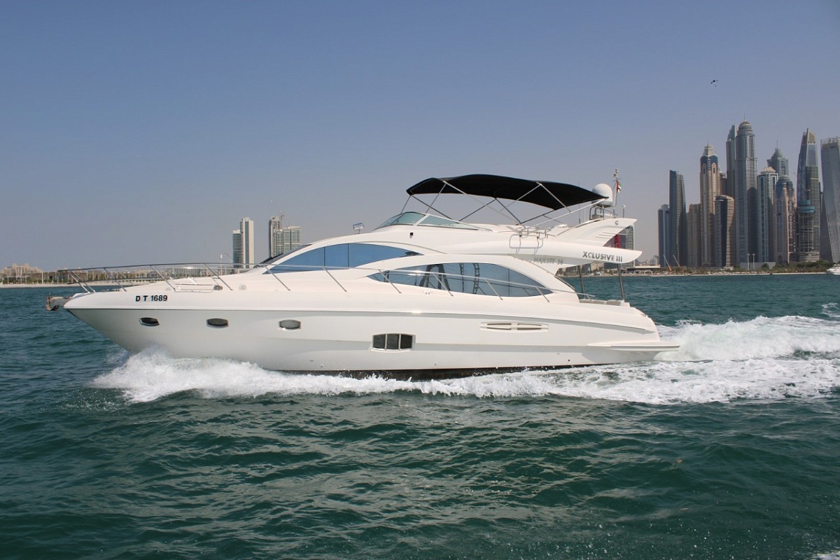 Аренда моторной яхты Majesty 56 XCLUSIVE III в Дубае
